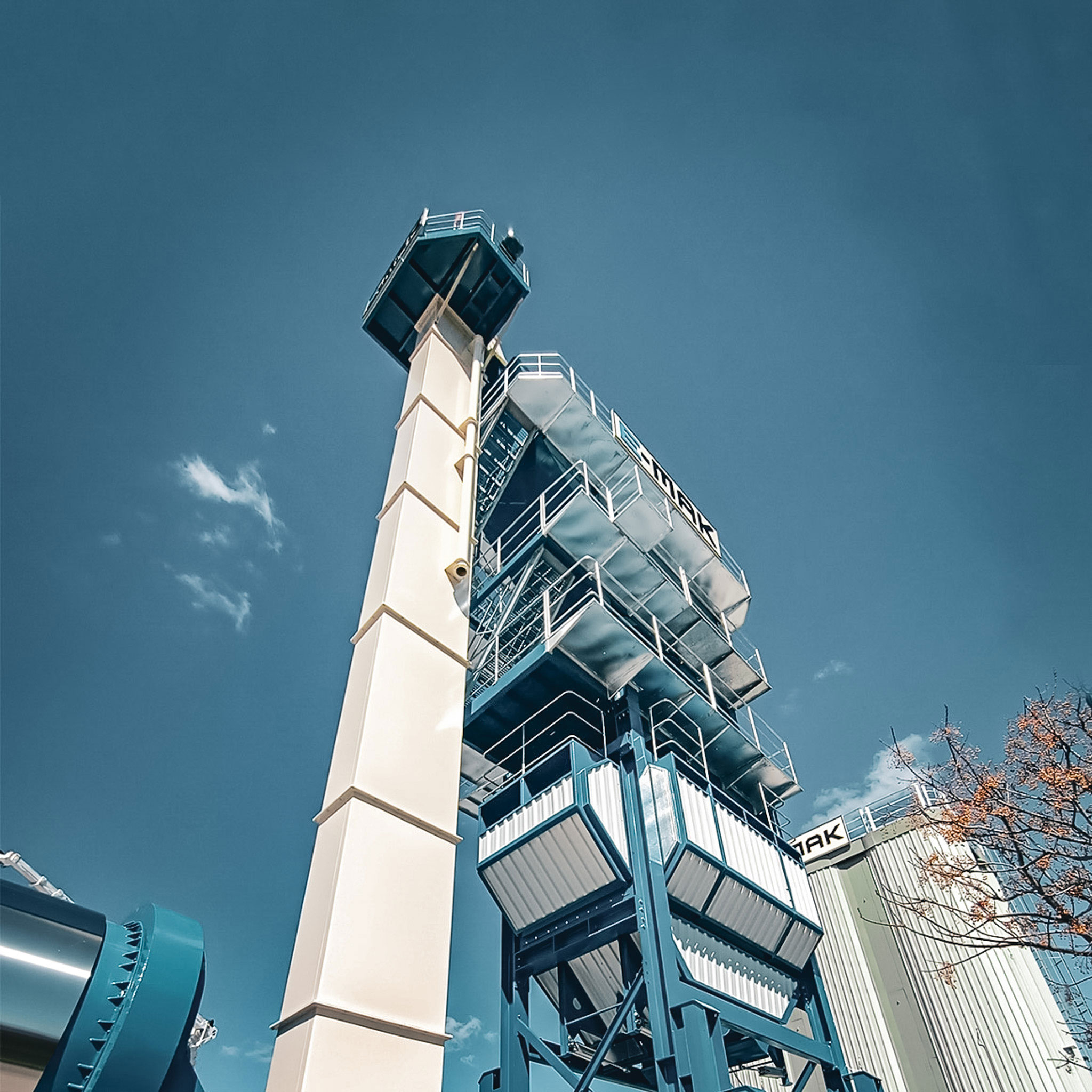 DİK ELEVATÖR
