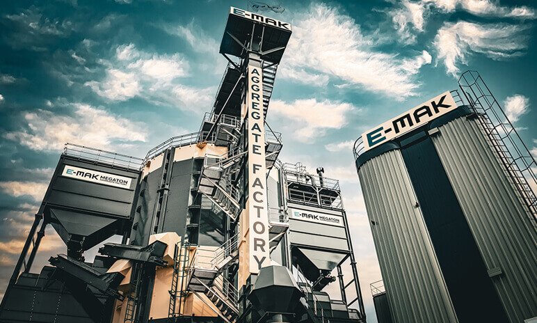 Aggregate Production Technologies